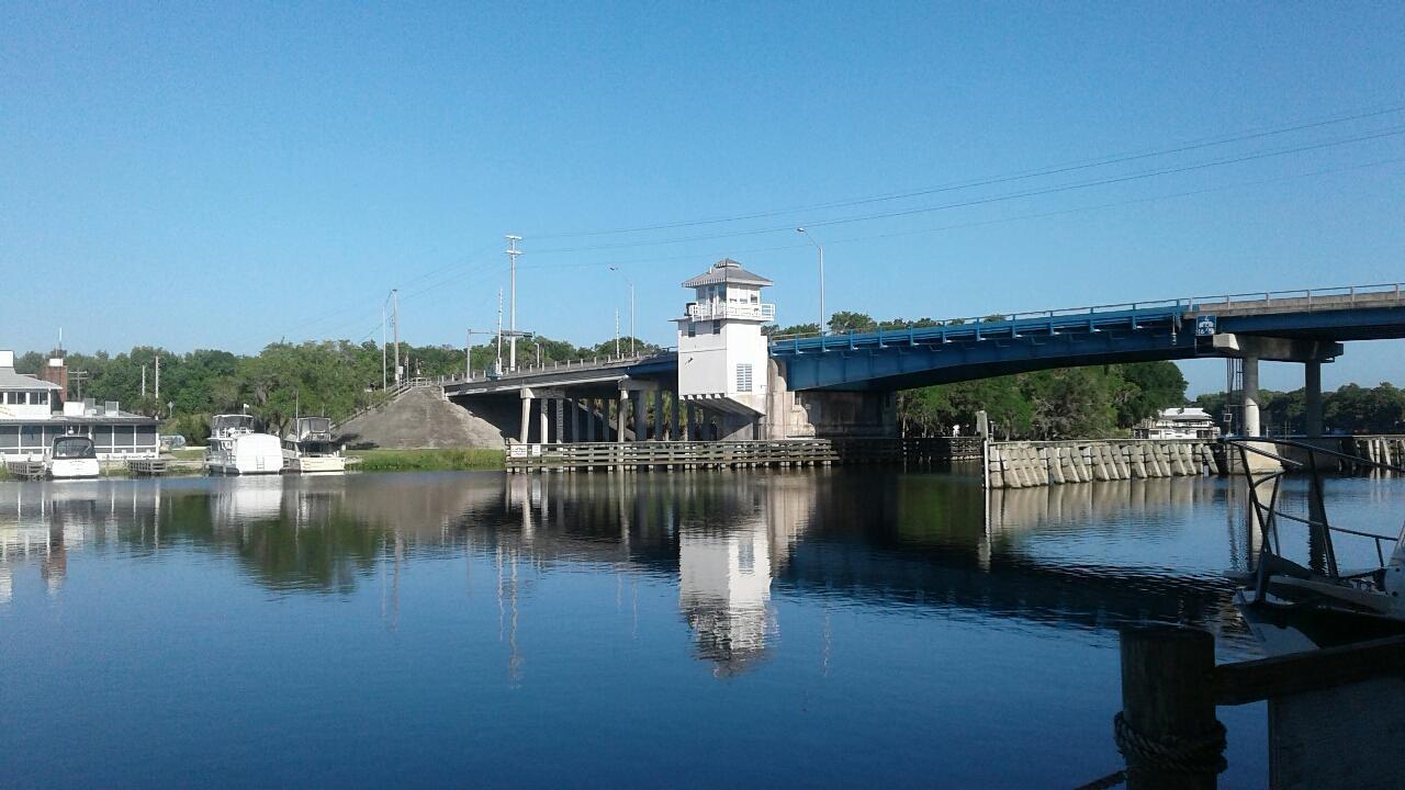 Big River Marina & Lodge Astor 외부 사진